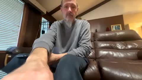 Snapshot of canadianchris1007 chatting on January 6, 2025, 11:31 pm Chris online show from January 6, 2025, 11:31 pm