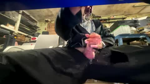 Snapshot of canadianchris1007 chatting on September 27, 2025, 8:25 pm Chris online show from September 27, 2025, 8:25 pm