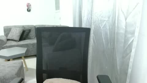 cumorsmooke online show from December 3, 2025, 1:46 am