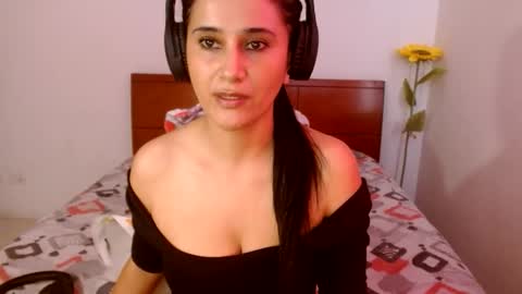 Snapshot of canddysexxx_ chatting on May 4, 2026, 6:37 pm Carolina online show from May 4, 2026, 6:37 pm