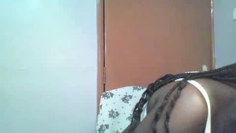 Snapshot of candie_love chatting on February 21, 2025, 11:33 am Spencer online show from February 21, 2025, 11:33 am