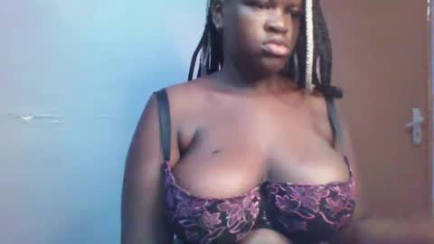 Snapshot of candie_love chatting on February 23, 2025, 3:56 am Spencer online show from February 23, 2025, 3:56 am