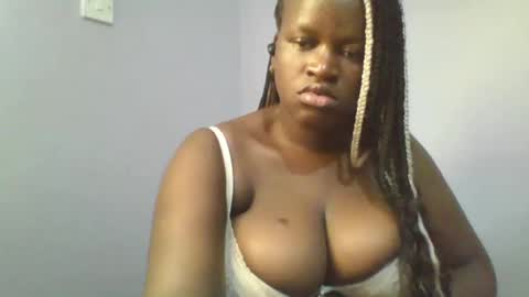 Snapshot of candie_love chatting on March 5, 2025, 5:40 am Spencer online show from March 5, 2025, 5:40 am