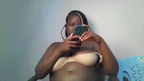 Snapshot of candie_love chatting on March 7, 2025, 3:18 pm Spencer online show from March 7, 2025, 3:18 pm