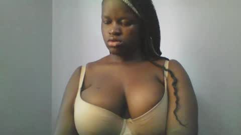Snapshot of candie_love chatting on March 8, 2025, 10:32 am Spencer online show from March 8, 2025, 10:32 am