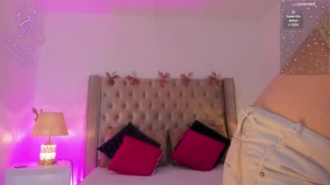 Snapshot of candiegilson__ chatting on June 3, 2026, 12:30 pm Candie online show from June 3, 2026, 12:30 pm