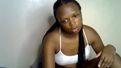 candiemaya online show from March 17, 2026, 8:45 pm