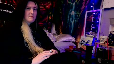 Candi online show from June 15, 2026, 5:37 pm