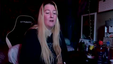 Candi online show from July 28, 2026, 2:05 pm