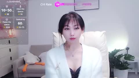 candy8998 online show from December 8, 2024, 2:52 pm