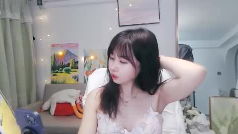candy8998 online show from May 5, 2026, 2:41 am