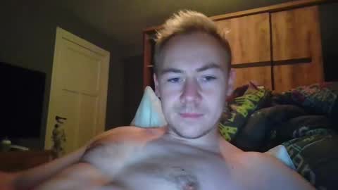 candy_boy_xoxo online show from October 24, 2025, 3:19 pm