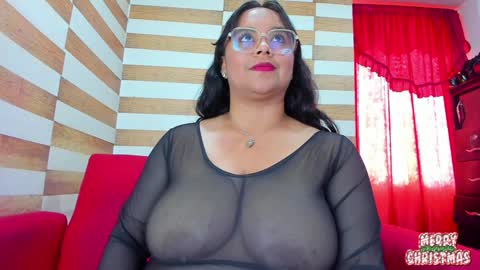 Snapshot of candy_browm1 chatting on December 16, 2024, 1:32 pm Candy  Brown online show from December 16, 2024, 1:32 pm