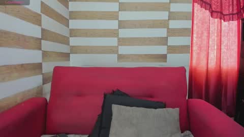 Snapshot of candy_browm1 chatting on February 27, 2025, 12:34 pm Candy  Brown online show from February 27, 2025, 12:34 pm