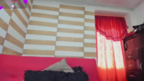 Snapshot of candy_browm1 chatting on March 4, 2025, 3:48 pm Candy  Brown online show from March 4, 2025, 3:48 pm
