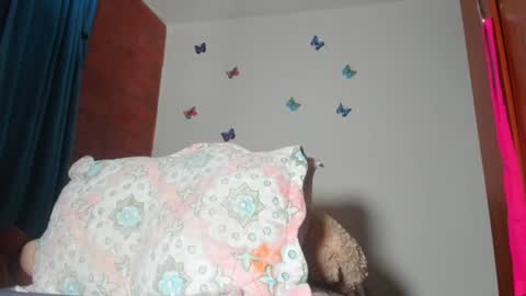 Candy  Brown online show from June 24, 2026, 1:37 am