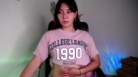 Snapshot of candy_canee chatting on January 17, 2025, 5:51 pm online show from January 17, 2025, 5:51 pm