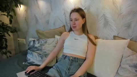 Candy online show from September 21, 2025, 12:12 am