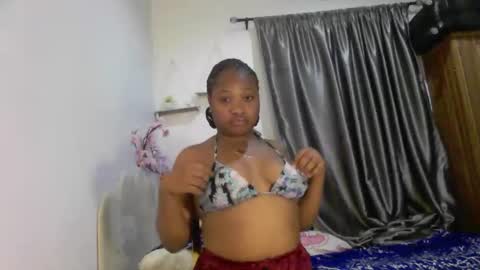 Snapshot of candy_creamypussy chatting on April 28, 2026, 10:48 pm Candy online show from April 28, 2026, 10:48 pm
