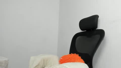 Snapshot of candy_cumyy1 chatting on September 25, 2025, 11:14 am candy_cumyy1 online show from September 25, 2025, 11:14 am