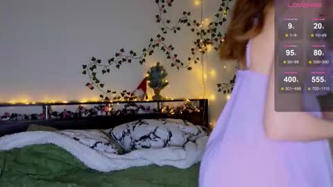 candy_flosse online show from January 13, 2026, 8:30 am