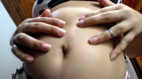 Snapshot of candy_hairy chatting on March 2, 2025, 6:05 am candy online show from March 2, 2025, 6:05 am