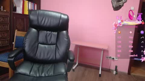 candy_hellenx online show from May 7, 2026, 5:46 am