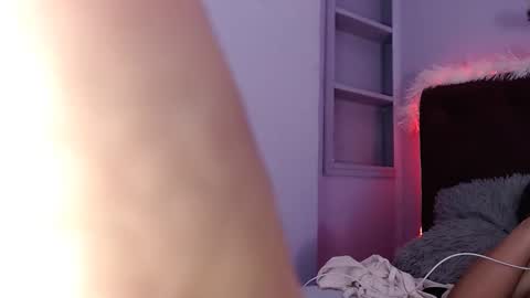 Snapshot of candy_hotlx chatting on January 28, 2025, 11:39 pm candy_hotlx online show from January 28, 2025, 11:39 pm