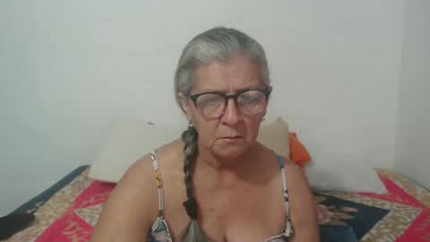 candy online show from December 25, 2024, 8:28 pm