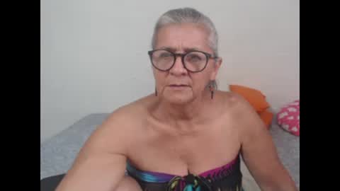 candy online show from January 14, 2025, 9:41 pm