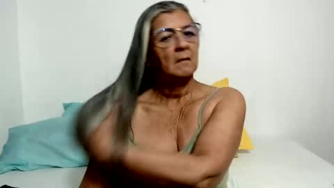 Snapshot of candy_mature_ chatting on June 28, 2026, 11:05 am candy online show from June 28, 2026, 11:05 am