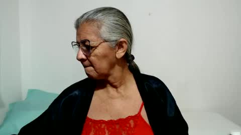 Snapshot of candy_mature_ chatting on July 4, 2026, 12:33 pm candy online show from July 4, 2026, 12:33 pm