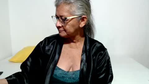 Snapshot of candy_mature_ chatting on July 13, 2026, 1:30 am candy online show from July 13, 2026, 1:30 am