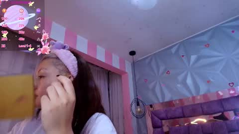 Ania online show from September 9, 2025, 11:10 am