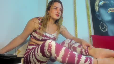 Candy plus online show from January 4, 2025, 6:40 pm