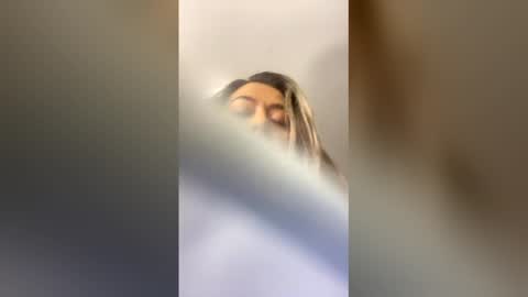 Snapshot of candy_queen81 chatting on March 14, 2026, 11:04 am candy_queen81 online show from March 14, 2026, 11:04 am