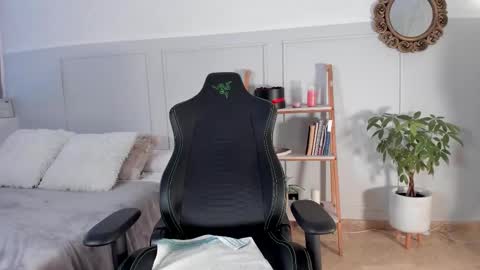 Naty online show from January 11, 2026, 7:52 pm