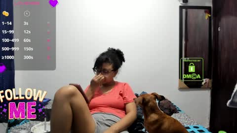 Snapshot of candy_val chatting on April 12, 2026, 5:45 am candy_val online show from April 12, 2026, 5:45 am