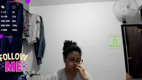 Snapshot of candy_val chatting on May 6, 2026, 5:57 am candy_val online show from May 6, 2026, 5:57 am
