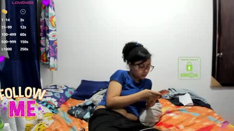Snapshot of candy_val chatting on May 12, 2026, 5:48 am candy_val online show from May 12, 2026, 5:48 am