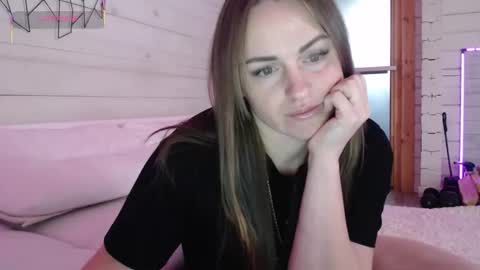 CandyBunie online show from January 18, 2026, 4:27 am