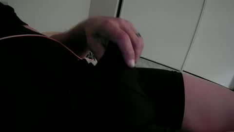 Snapshot of candycanebabe chatting on September 25, 2025, 9:24 am candycanebabe online show from September 25, 2025, 9:24 am