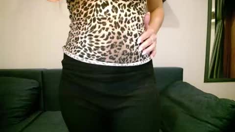 Snapshot of candycathc chatting on February 6, 2025, 4:36 pm candycathc online show from February 6, 2025, 4:36 pm