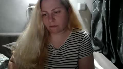 Laura online show from January 14, 2025, 8:04 pm