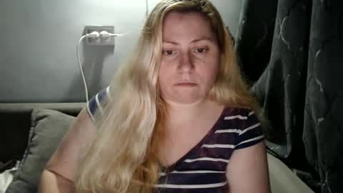 Laura online show from January 23, 2025, 1:51 am