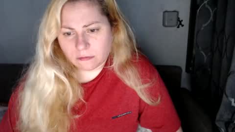 Laura online show from February 9, 2025, 2:40 pm