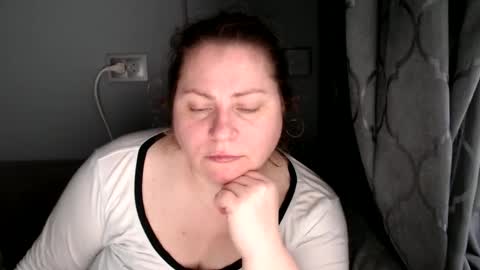 Laura online show from November 4, 2025, 7:51 am