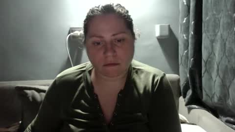 Laura online show from November 10, 2025, 6:18 pm