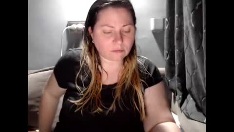 Laura online show from June 6, 2026, 8:02 pm