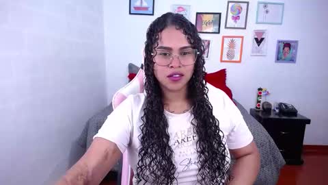 Karen online show from November 10, 2025, 6:01 am